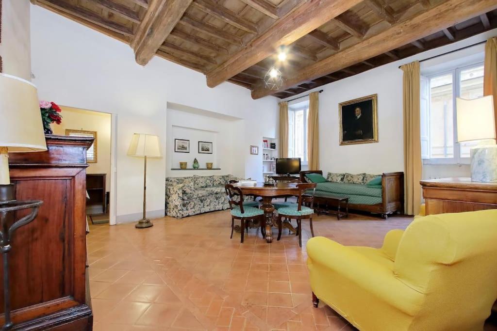 Navona Elegant Two Bedroom Apartment Рим Экстерьер фото